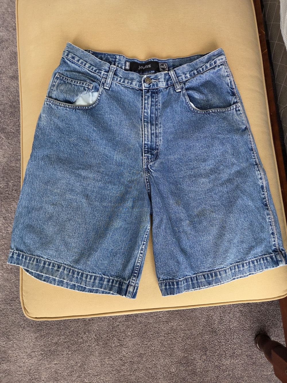Vintage 90s Levi's Silver Tab Baggy Denim Jean Shorts - Size 34x10